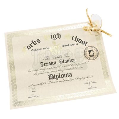 THE TWILIGHT SAGA: ECLIPSE (2010) - Jessica Stanley's High School Diploma